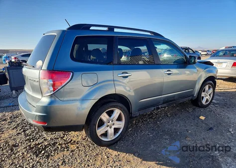 2010 Subaru Forester 2.5X Premium z USA, uszkodzony, nr VIN JF2SH6CC4AH806857